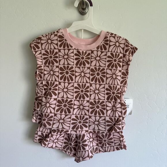 NWT Grayson Threads kids set in a size 2T - Picture 1 of 3